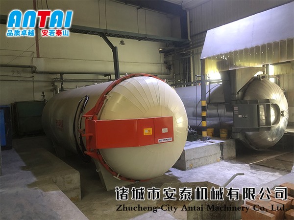 天津汽車墊片硫化罐使用現場