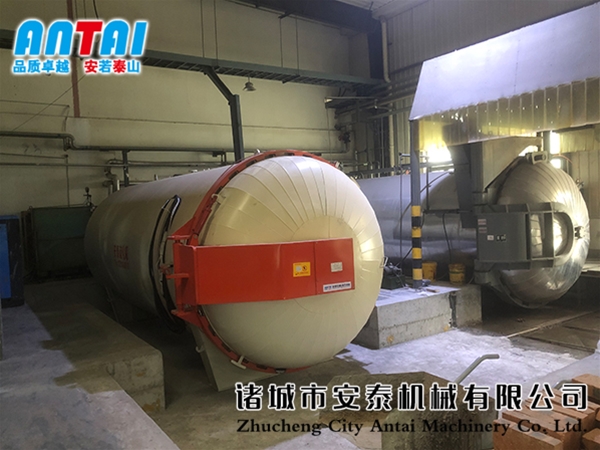 天津汽車墊片硫化罐使用現場